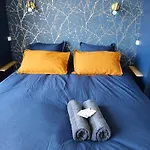 La Canopee Apartment *