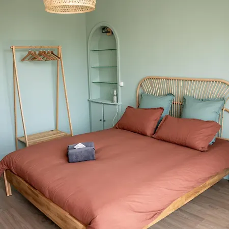 La Canopee Apartment *