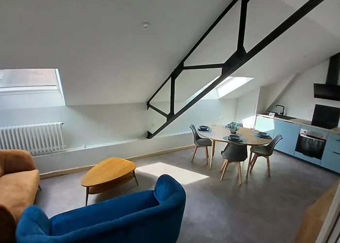 La Canopee 아파트 라로츠수르욘