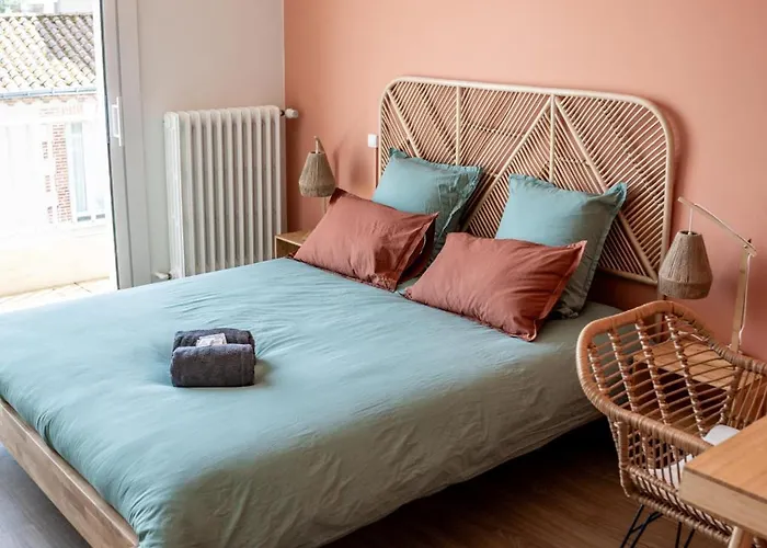 La Canopee 라로츠수르욘